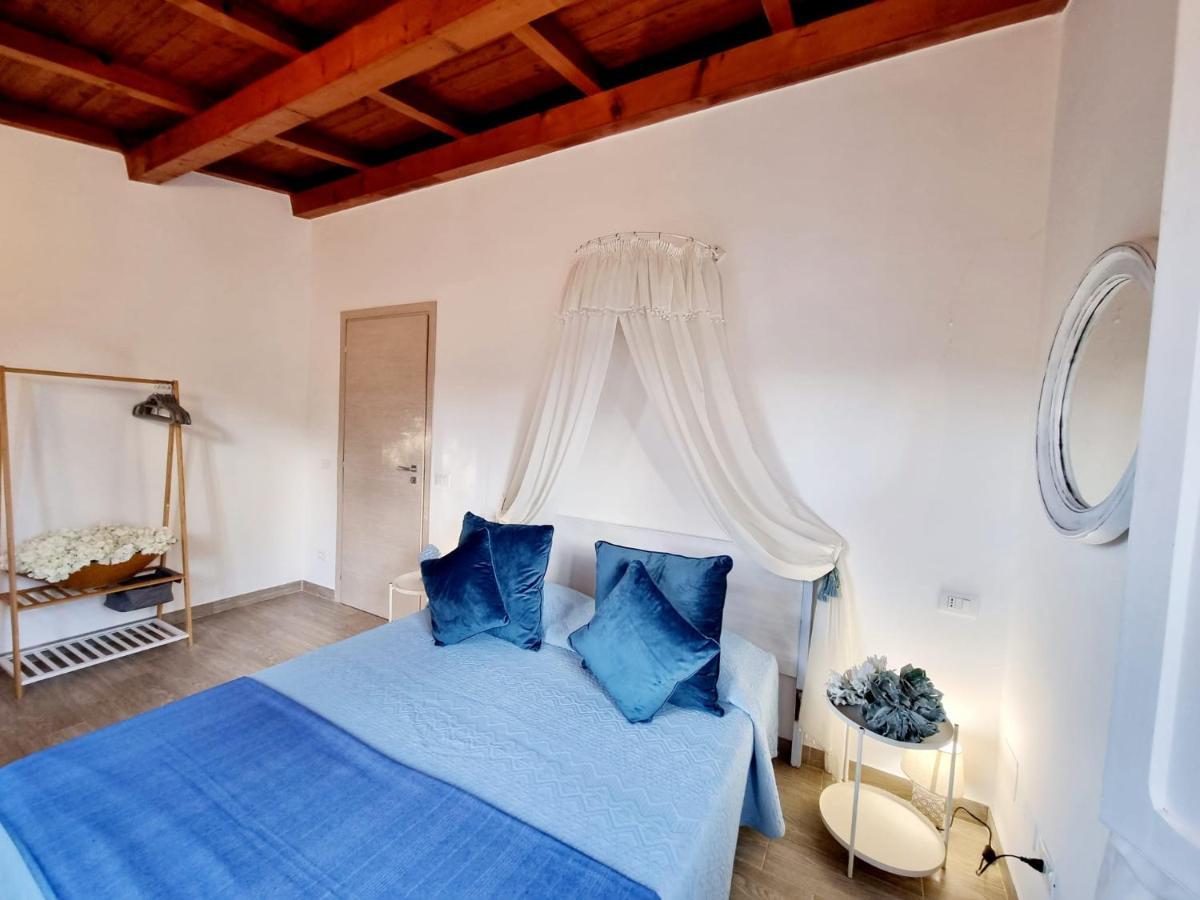 Stazzo San Teodoro Piscina Condivisa Apartment Exterior foto